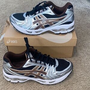 Asics Gel-Kayano 14